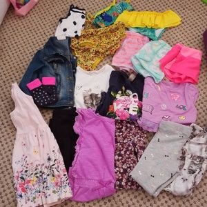 Girls 3T-4T H&M, Gap On way to PO📬